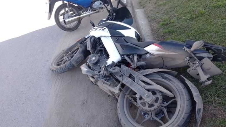 Chocaron Dos Motos En Bat N Y Debi Intervenir Una Ambulancia Del Same