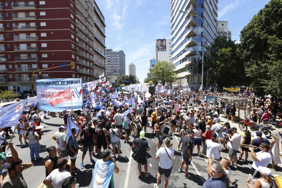 FOTOS Culminó la movilización por el paro general en Mar del Plata