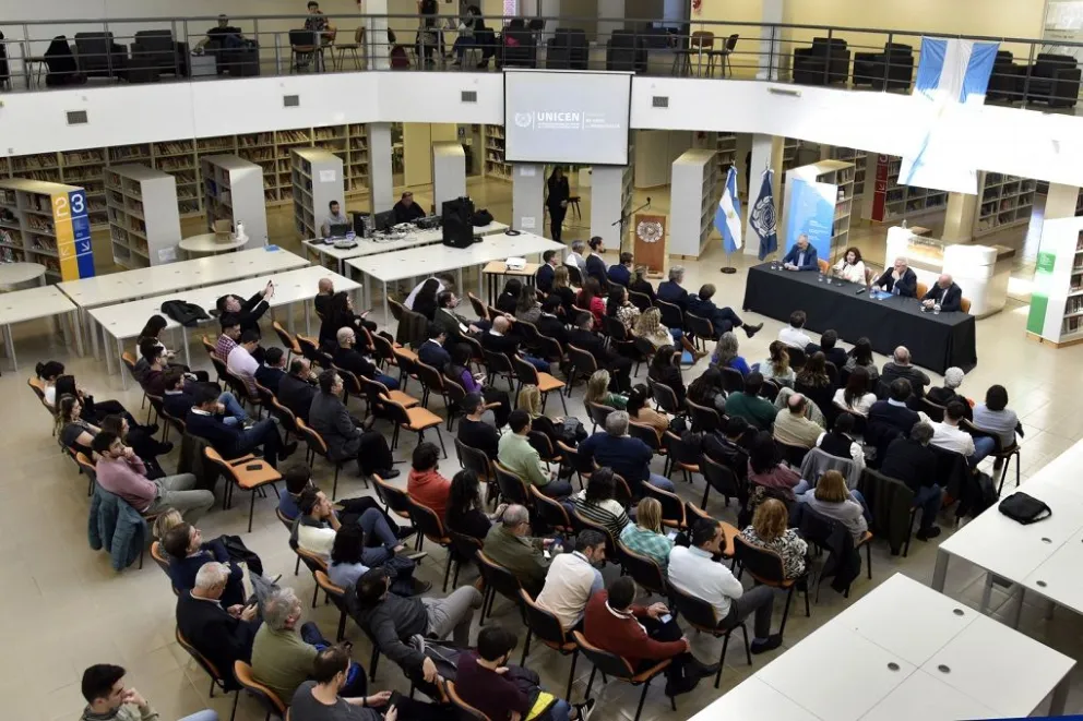 Vizzotti y Perczyk encabezaron un encuentro sobre Historia de Salud Integrada en Tandil