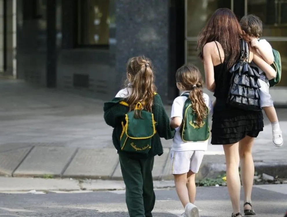 Colegios privados afirman que deben volver a actualizar cuotas tras aumento a docentes