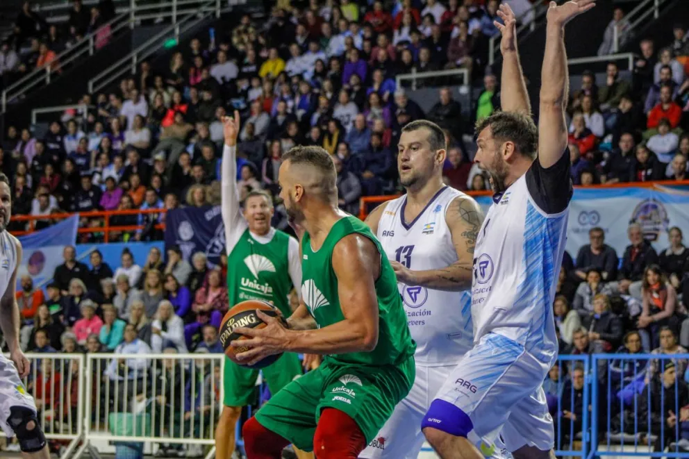 Mundial FIMBA: El Maxibásquet masculino de Argentina demostró que la llama nunca se apaga