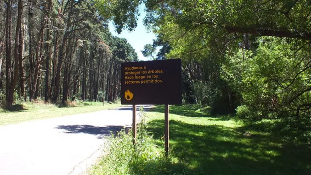 Este verano, los guardaparques de Laguna de los Padres intervinieron en más de 100 fogatas en zonas prohibidas