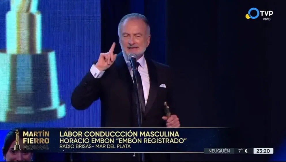 Horacio Embón ganó el Martín Fierro Federal