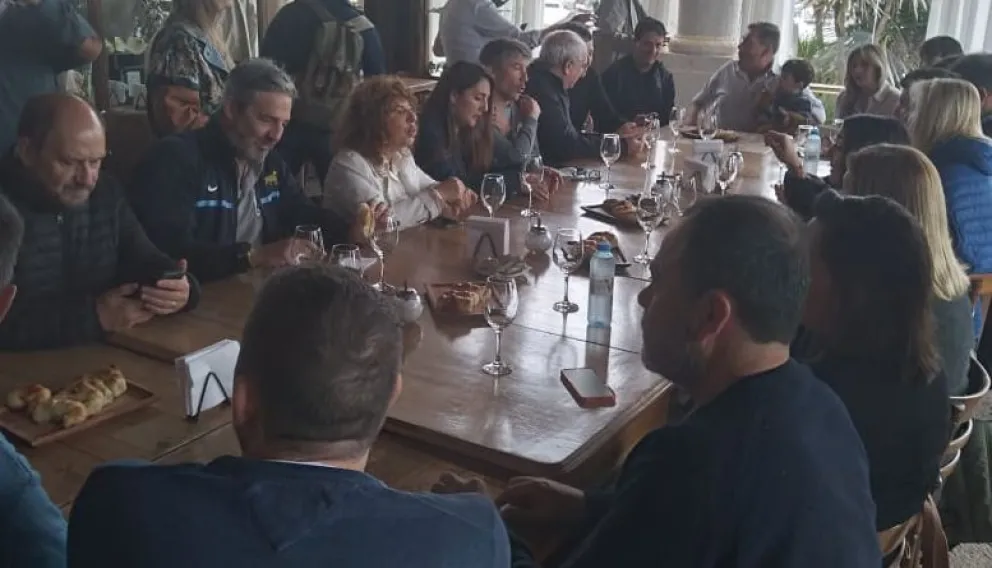 Desayuno de Juntos por el Cambio en esta jornada electoral