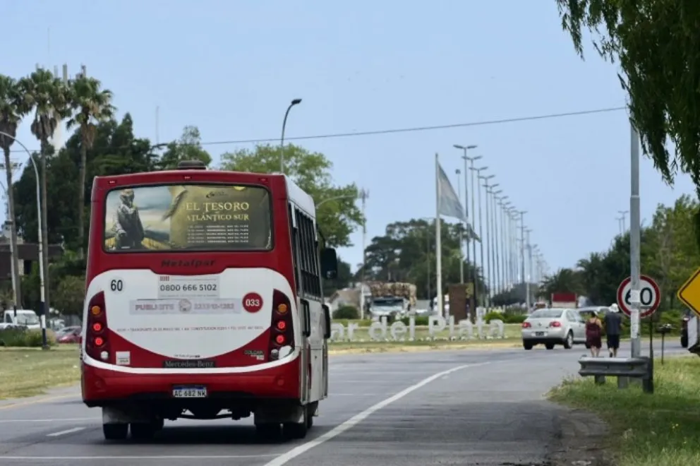 Sin indicios de solución del conflicto, se lleva a cabo el segundo día de paro de colectivos