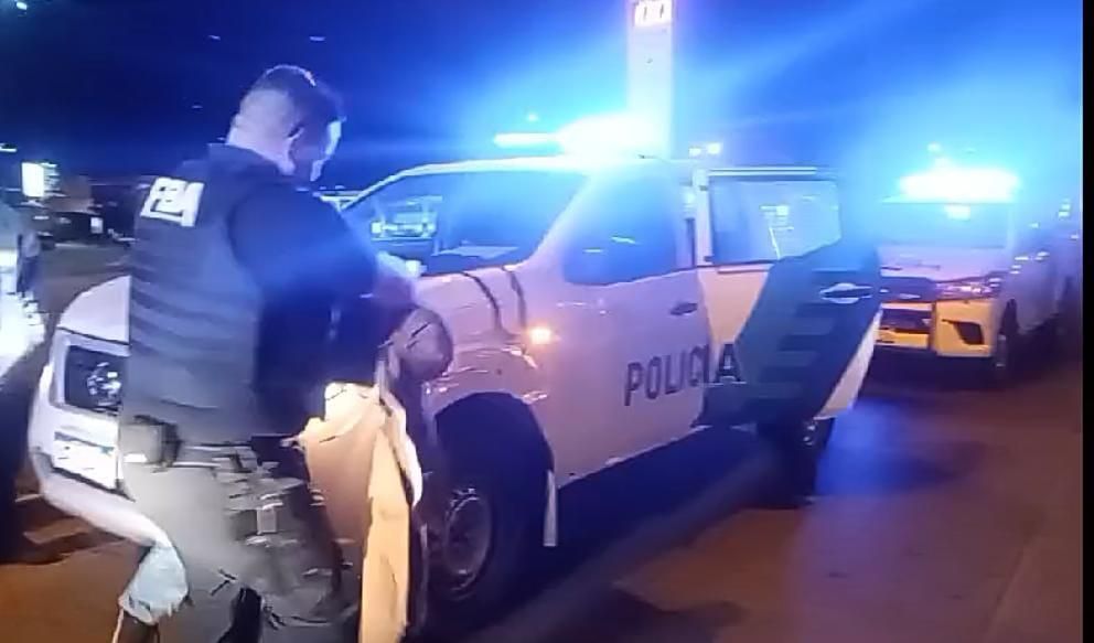 Absurdo: lo detienen tras tirar un piedrazo contra el parabrisas de un remís en Luro y Champagnat