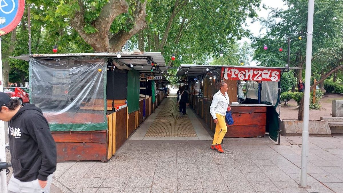 Feriantes acordaron con el Municipio que las obras en la peatonal comiencen en marzo