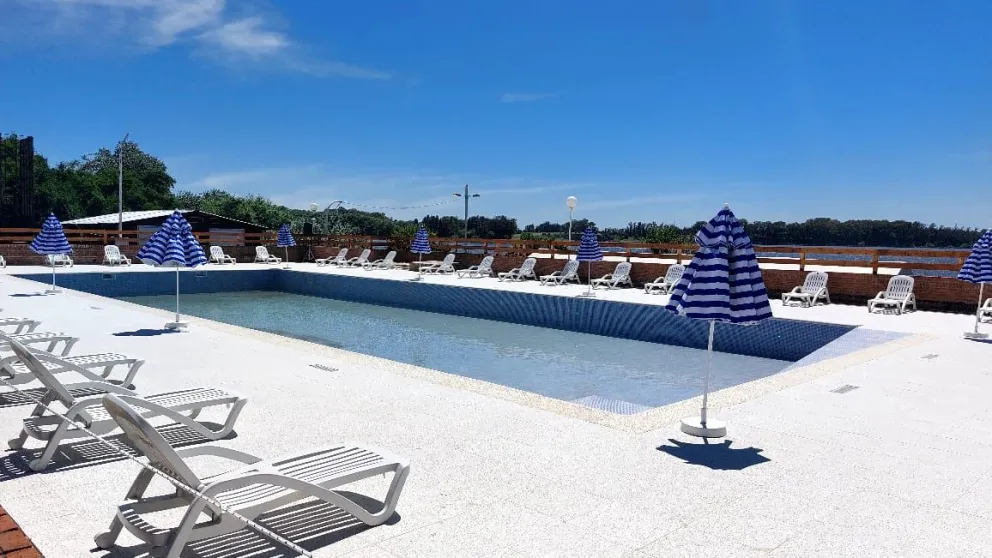 Se inauguró el Centro Recreativo Empleados de Comercio Islas Malvinas