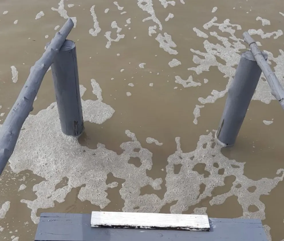 El mar arrasó en los balnearios del sur y se espera una marea de 2 metros para este lunes