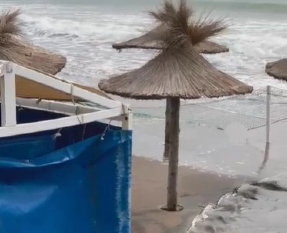 Marea alta en Mar del Plata: Impacto en los balnearios