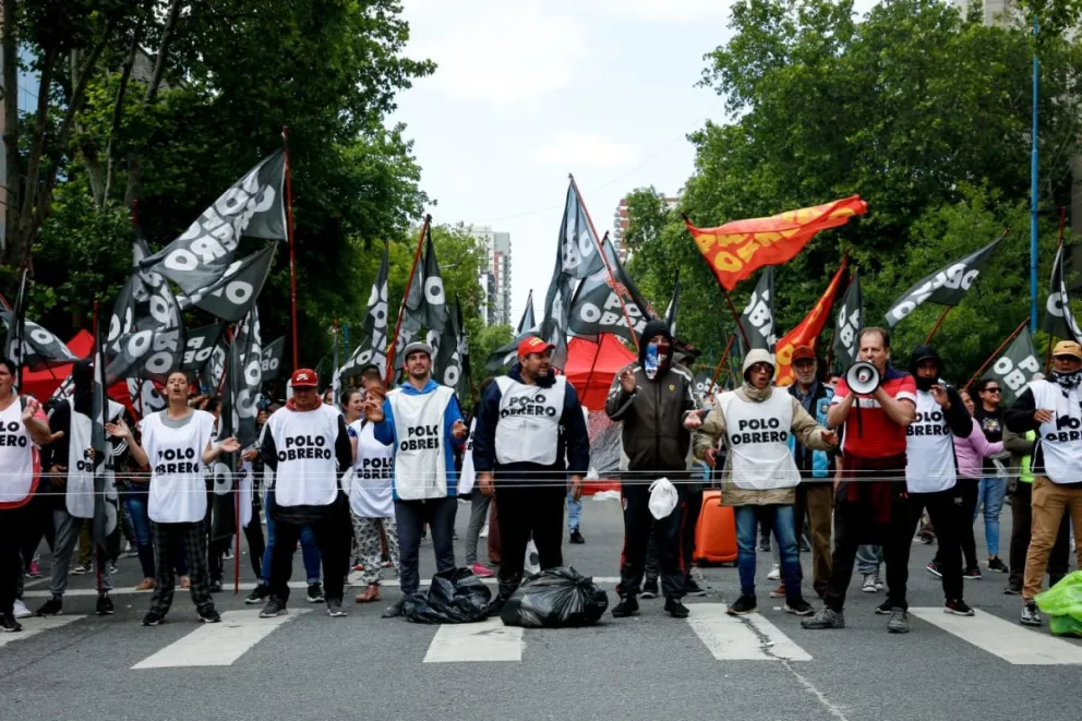 Organizaciones sociales levantaron el corte en avenida Luro