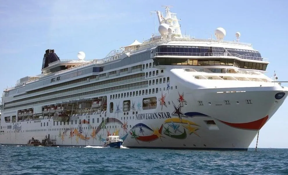 Arribo de emergencia permitió salvar a un turista que sufrió un ACV en el mar