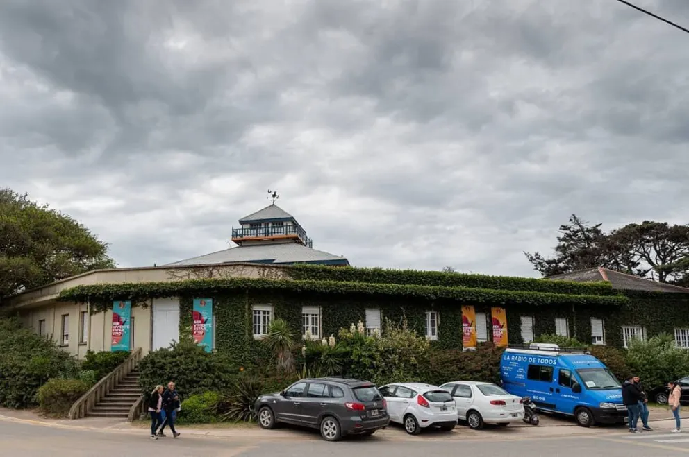 El Viejo Hotel Ostende, el Principito y el Indio Solari