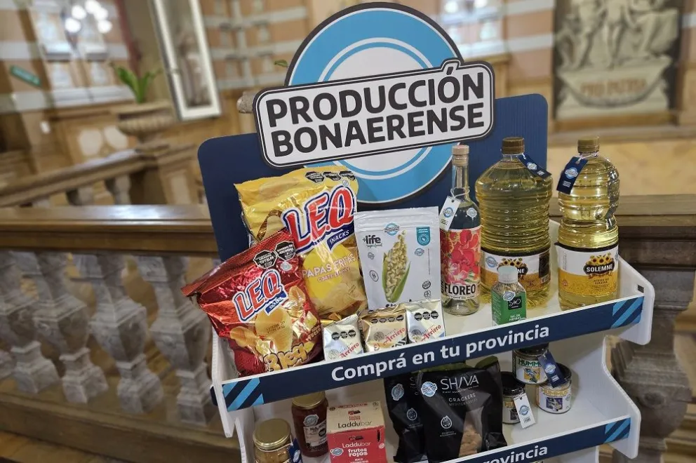 Kicillof relanzó el programa Producción Bonaerense y busca una Ley de Góndolas en la provincia