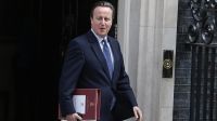 La polémica visita de David Cameron a las Islas Malvinas y su frase "serán británicas para siempre"