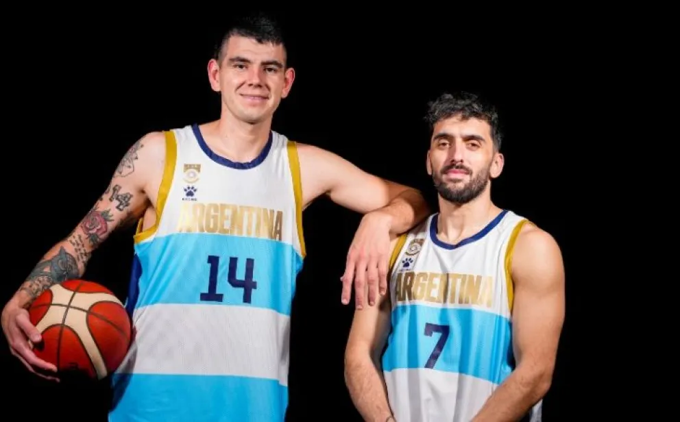 La Selección estrena camiseta en Mar del Plata en homenaje a la Generación Dorada 