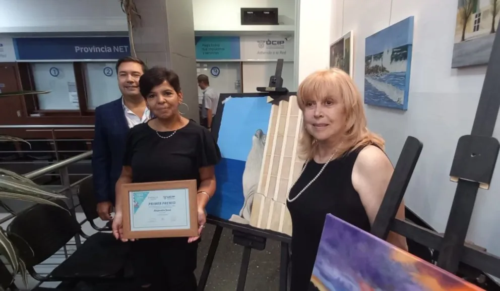 Se realizó una entrega de premios a artistas plásticos en Mar del Plata