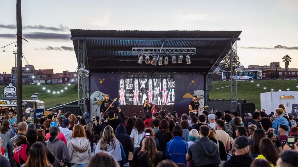 Equinoxio presenta su tributo a Red Hot Chili Peppers con entrada gratis