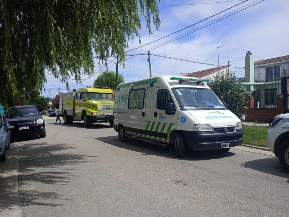 Trasladan desde Batán al Hospital de Mar del Plata a una persona con perdida de conocimiento 