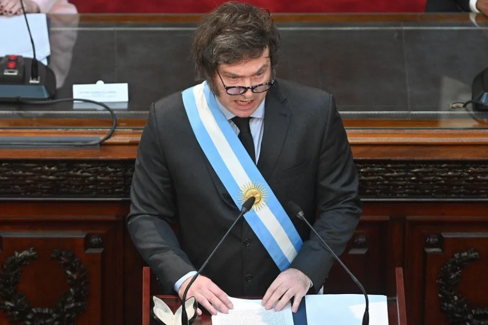 Milei convocó a todo el espectro político a suscribir un "pacto fundacional" el 25 de mayo