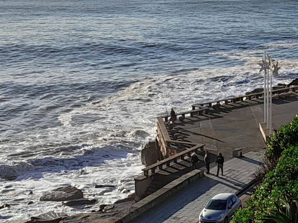 Advertencia de crecida del mar en la costa marplatense