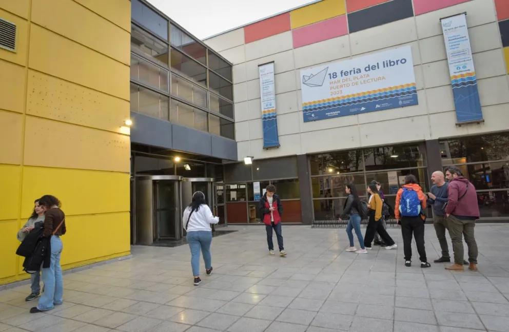 El Centro Cultural Osvaldo Soriano comenzó con los talleres y seminarios gratuitos