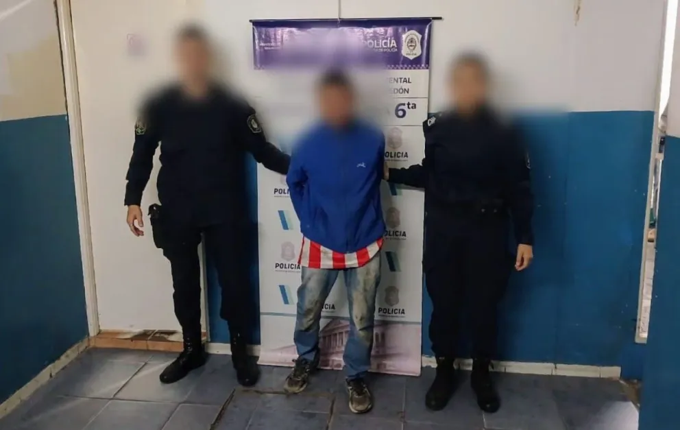 Vecinos atraparon a delincuente que intentaba entrar en una casa: Tiene 20 procesos penales previos