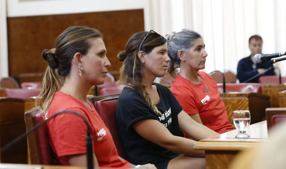 Mujeres guardavidas avanzan con el pedido de licencias por embarazo y maternidad 