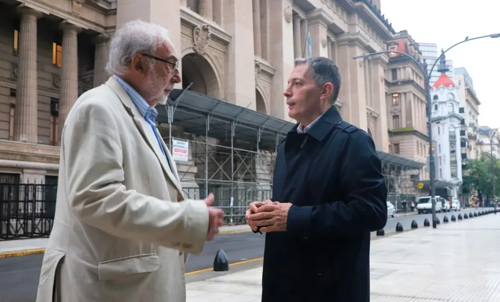Un intendente bonaerense presentó un amparo contra el cierre de Télam
