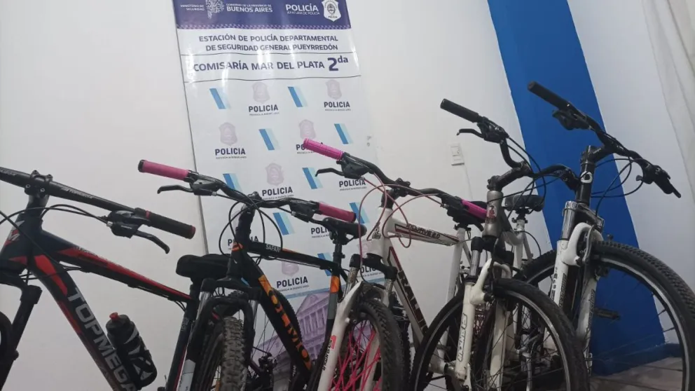 Tras una denuncia, encontraron cinco bicicletas en la casa de un hombre sospechado por hurto