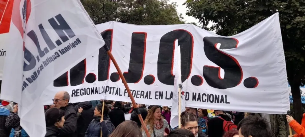 Abusaron y amenazaron de muerte a una militante de H.I.J.O.S.