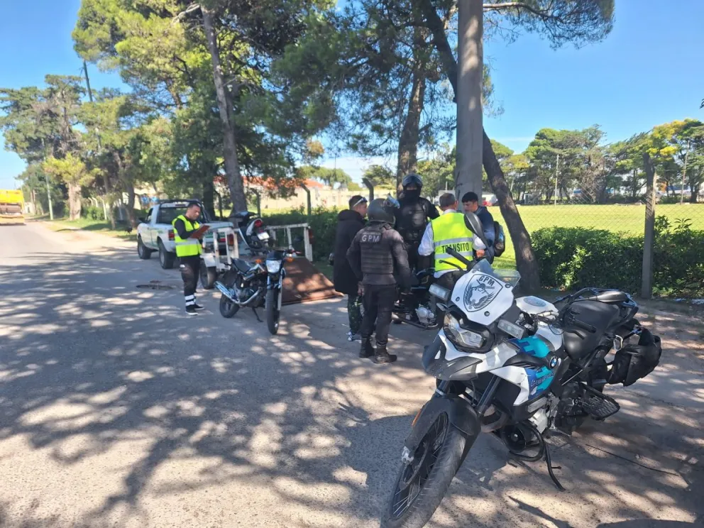 Siguen siendo altos los secuestros de autos y motos en operativos de control
