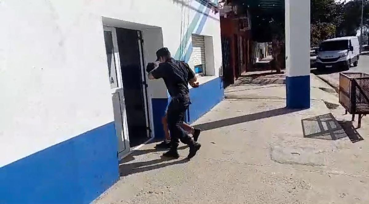 Detienen a un joven de 19 años por intento de robo en depósito en El Colmenar 