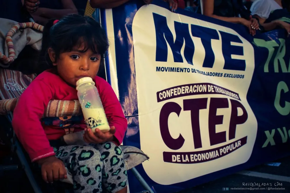 Presentan en Mar del Plata un libro que reseña la historia del Movimiento de Trabajadores Excluidos