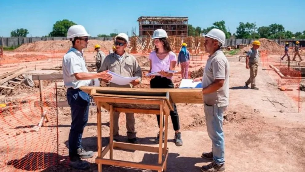 Provincia mantiene la obra pública con préstamos del BID y el Banco Mundial