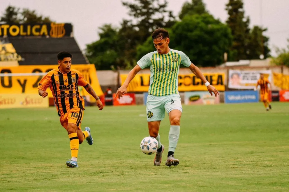 Aldosivi venció a Mitre, llegó a ocho fechas sin derrotas y se acerca a la punta