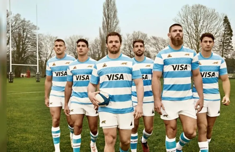 Se presentaron las nuevas camisetas de Los Pumas