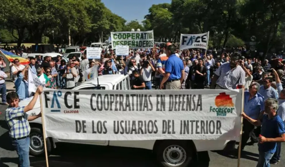 Cooperativistas rechazan cuestionamientos del Gobierno al sector: "Es un atropello"