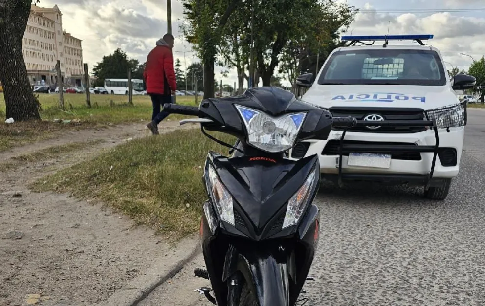 Dos detenidos por robar una moto