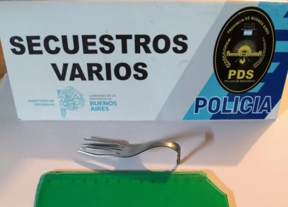 A la cárcel de Batán tras intentar apuñalar a su hermano y clavarle un tenedor