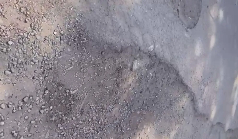 VIDEO: vecinos de Alfar necesitan "una 4x4" para transitar por el barrio