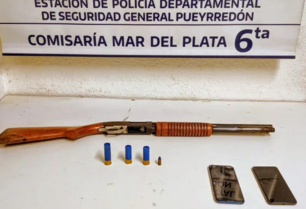 Detienen en el barrio Libertad a hombre que circulaba en una Ford Ranger con una escopeta   