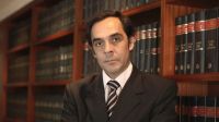 El abogado Gustavo Ferreyra dijo que el DNU “es un jaque al sistema democrático”