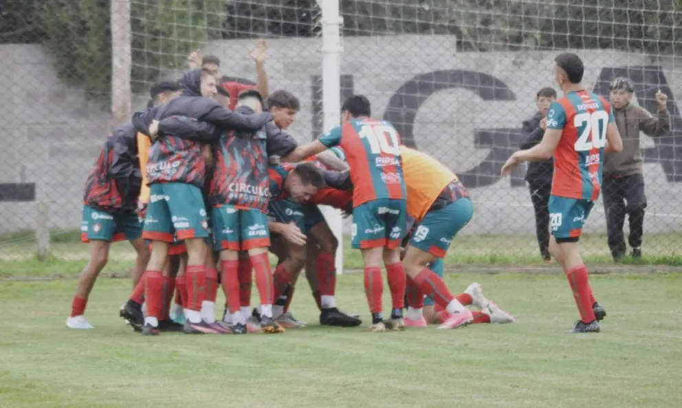 Círculo Deportivo se impuso ante Olimpo y sigue subiendo en el Federal A