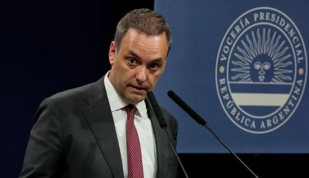 Según el Gobierno, la inflación "se sigue desplomando"