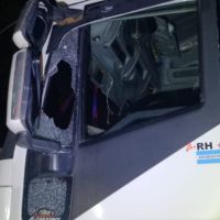 Camionero aprehendió a delincuente que rompió cristales de su vehículo para robarle pertenencias
