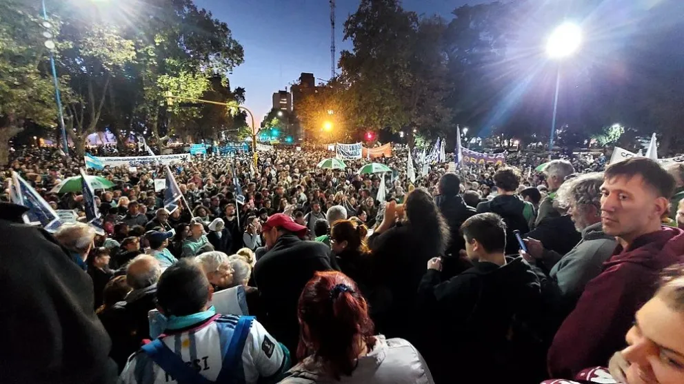 Tras el acuerdo UBA - Gobierno, docentes y no docentes universitarios anunciaron paro