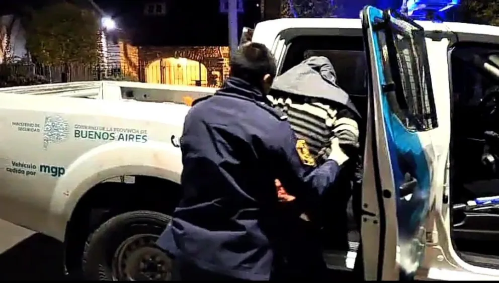 Hombre agresivo y con antecedentes es aprehendido tras disturbios en Mar del Plata