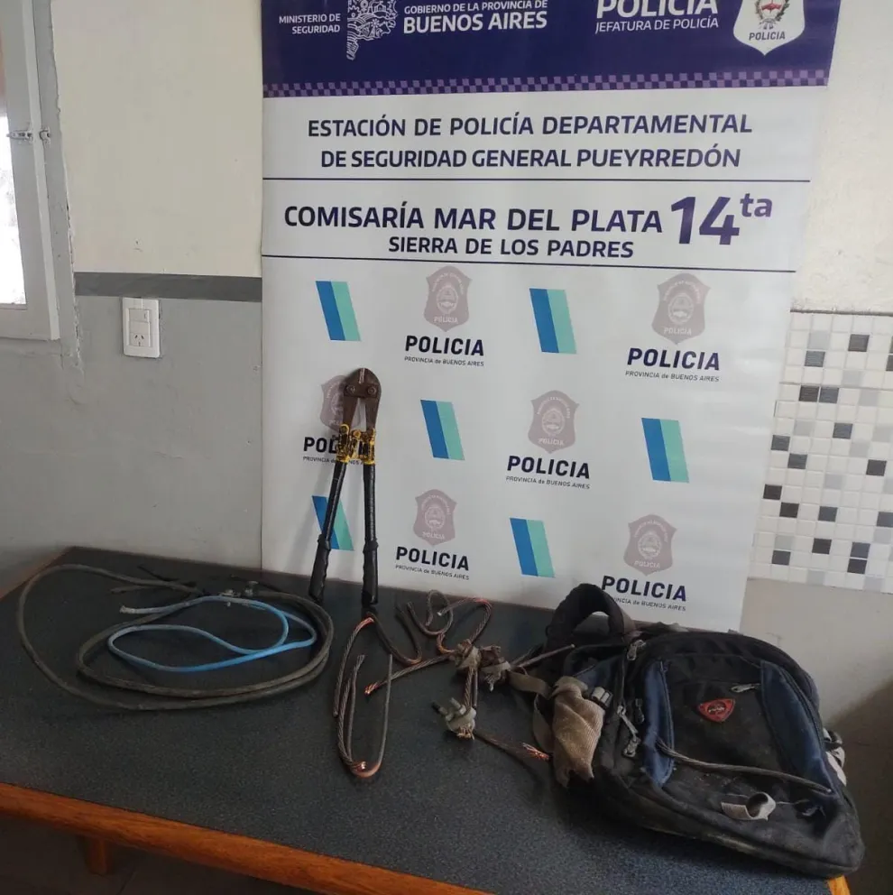 Hombre recibió una descarga de 7500 voltios al intentar robar los cables del tendido eléctrico