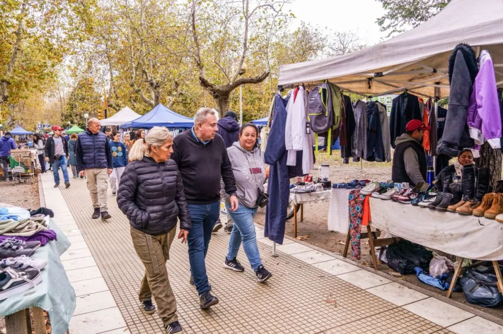 Avanza la reorganización en la feria de Plaza Rocha: "Hay muy buena voluntad"